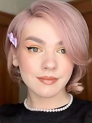 Beautiful transgirls, femboys, crossdressers 8