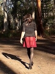 Road trip with a crossdresser on a windy day at the picnic table
